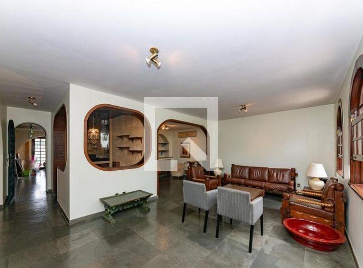 Casa À Venda - Santa Lúcia, 4 Quartos, 500 m² - Belo Horizonte