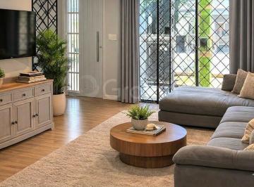 1-Destaque · Casa Residencial de 186,98 m² Com 4 Quartos Sendo 1 Suíte No Carianos
