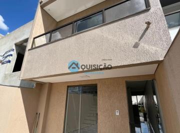 Casa · 2 Quartos · 2 Vagas · Casa Com Sala, Cozinha, Quintal E Terraço Grande
