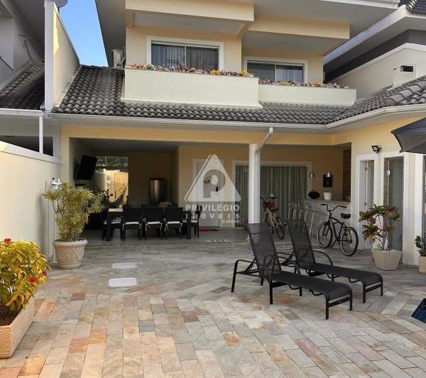 Belíssima Casa Triplex No Recreio Dos Bandeirantes Porteira Fechada!