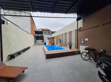 cd2679dbd7e6d30df54e3950a872a78f.jpg · Casa Porteira Fechada. Excelente Oportunidade, Para Morar E Ter Seu Próprio Negócio Com Locações Pa