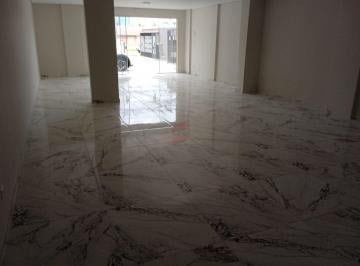 Comercial · 75m² · Sala Em Centro, Pinhais/pr de 75 m² À Venda por R$390.000