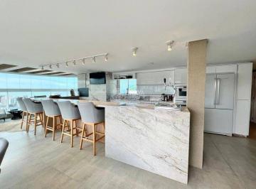 Apartamento · 320m² · 4 Quartos · 3 Vagas · Cobertura Em Praia Brava, Itajaí/sc de 320 m² 4 Quartos Para Locação R$50.000,00/mes