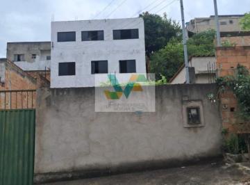 Casa · 140m² · 4 Quartos · 10 Vagas · Casa Em Monte Carlo, Santa Luzia/mg de 140 m² 4 Quartos À Venda por R$470.000