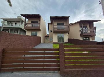 e62c65b6f74ab398c71aee2b73e37cd8.jpg · Casa/sobrado Com 3 Quartos À Venda Em Serraria, São José/sc.