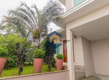Casa · 243m² · 3 Quartos · 4 Vagas · Sobrado de Alto Padrão No Bairro Vila Nova por R$1250.000 - Joinville/sc