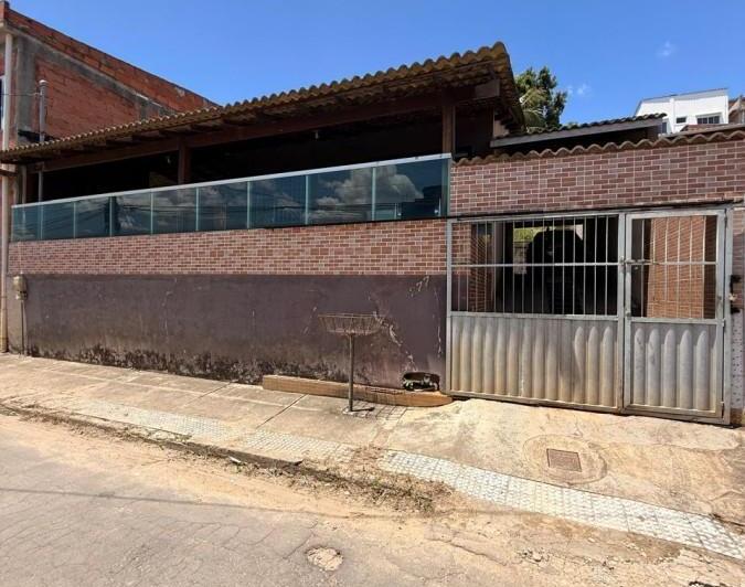 Casa Para Venda Em Serra, Vista Da Serra I, 2 Dormitórios, 1 Suíte, 1 Banheiro, 2 Vagas