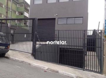 215c1ca44c68c77d5d312c8e397811d9.jpg · Predio Comercial