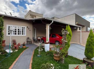 Casa · 153m² · 3 Quartos · 3 Vagas · Casa À Venda No Bairro Jardim Das Hortênsias - Poços de Caldas/mg