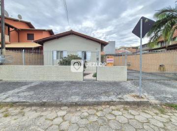 Casa · 120m² · 2 Quartos · 2 Vagas · Casa À Venda No Centro, São José | 2 Quartos