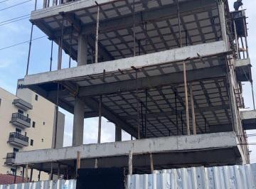 Apartamento · 120m² · 3 Quartos · 1 Vaga · Apartamento Perto Do Mar Em Barra Velha Sc