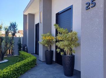 Casa · 189m² · 4 Quartos · 4 Vagas · Casa À Venda No Bairro Aristocrata - São José Dos Pinhais/pr