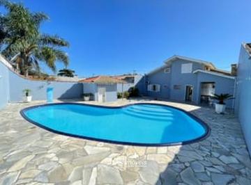 24458142_4.jpg · Sobrado Com Piscina À Venda Praia de Leste