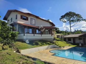 Casa · 1300m² · 4 Quartos · 4 Vagas · Casa Espetacular No Condomínio Green Valleiy Com Vista Indevassável, Piscina E Área de Lazer Complet