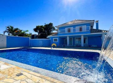 71e9d57a82ad917a0a4d96f43b0d94e4.jpg · Casa Exclusiva Próxima Ao Mar Com 7 Quartos, Piscina E Espaço Gourmet, À Venda, 398 m² por R$2.880.