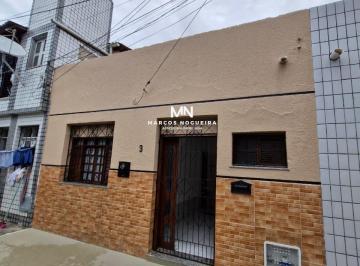 Casa de 2 quartos, Fortaleza · Casa Plana Reformada, 2 Quartos, Sala Com 2 Ambientes, Wc Social, Quintal
