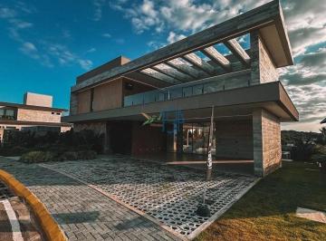 Casa · 392m² · 4 Quartos · 3 Vagas · Condomínio Buena Vista - Oportunidade / Casa Duplex de Alto Padrão Em Parnamirim / Casa Em Condomíni
