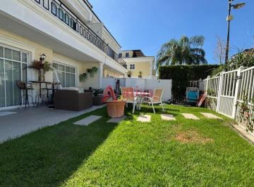 Casa · 212m² · 3 Quartos · 2 Vagas · Casa No Condominio Jardins de Monet Com 3 Quartos, 2 Suites Sendo Uma Master Reformada