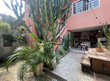 Casa · 120m² · 4 Quartos · 2 Vagas · Sobre Casa Com 120 m a Venda