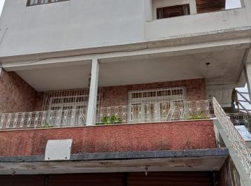 Casa · 156m² · 5 Quartos · Sobrado À Venda Com 5 Quartos, Sendo 1 Suíte - Parque João Maria, Campos Dos Goytacazes, Rj