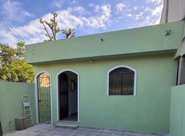 Casa · 135m² · 3 Quartos · 3 Vagas · Casa À Venda Com Ponto de Comércio Na Frente, Com 3 Quartos, Sendo 1 Suíte - Parque Julião Nogueira