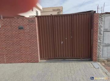 Casa · 62m² · 5 Quartos · 4 Vagas · Casa À Venda No Parque Caju – Quintal Amplo E Localização Estratégica Próxima Ao Shopping Partage