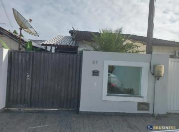 Casa · 105m² · 2 Quartos · 2 Vagas · Casa À Venda Com 2 Quartos, Sendo 1 Suíte - Parque Jóquei Club, Campos Dos Goytacazes, Rj
