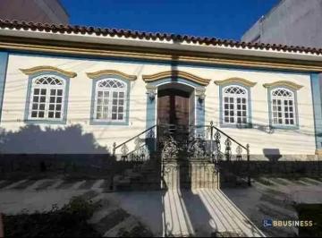 Casa · 445m² · 4 Quartos · 5 Vagas · Casa Ampla À Venda E Locação No Parque Turf Club – 4 Quartos, 2 Suítes E 5 Vagas, Campos Dos Goytac