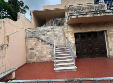 Casa · 350m² · 3 Quartos · 3 Vagas · Casa À Venda No Centro Com 3 Quartos, Sendo 1 Suíte – Campos Dos Goytacazes /rj
