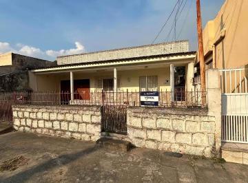 Casa · 350m² · 4 Quartos · Oportunidade Com Terreno de Frente Para Duas Ruas – Ideal Para Morar Ou Investir - Jardim Carioca,