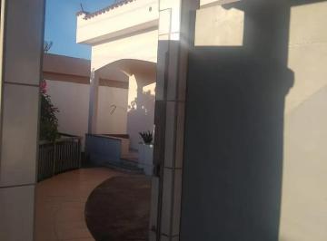 Casa · 300m² · 5 Quartos · 4 Vagas · Casa À Venda Com 5 Quartos, Sendo 2 Suíte - Centro, São Francisco de Itabapoana, Rj