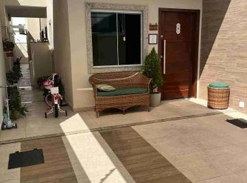 Casa · 100m² · 2 Quartos · Casa Com 2 Quartos E Quintal Com Piso, Parque Santo Antônio – Campos Dos Goytacazes/rj
