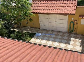 Casa · 195m² · 3 Quartos · 4 Vagas · Casa Em Jardim Do Vale, Jacareí/sp de 195 m² 3 Quartos À Venda por R$638.000
