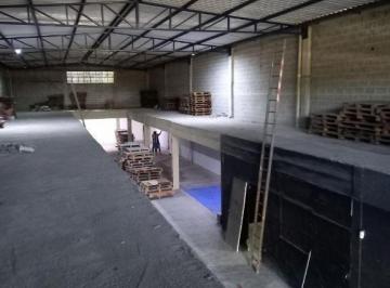 Comercial · 360m² · 4 Vagas · Galpão Em Centro, Maricá/rj de 360 m² Para Locação R$8.000,00/mes