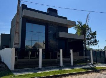 Casa · 146m² · 3 Quartos · 3 Vagas · Casa Em Balneário Rosa Do Mar, Passo de Torres/sc de 146 m² 3 Quartos À Venda por R$895.790