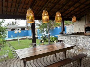 Casa · 180m² · 4 Quartos · 1 Vaga · Casa Em, Anchieta/es de 180 m² 4 Quartos À Venda por R$900.000