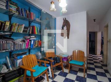 Casa · 200m² · 4 Quartos · 2 Vagas · Imoveis - No Centro