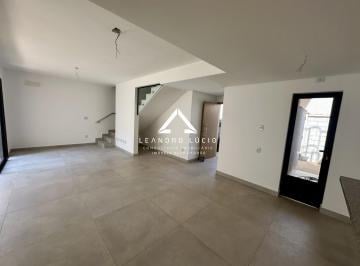 Casa · 181m² · 4 Quartos · 2 Vagas · Casa Em Condomínio Para Venda Em Aparecida de Goiânia, Jardins Marselha, 4 Dormitórios, 3 Suítes, 4