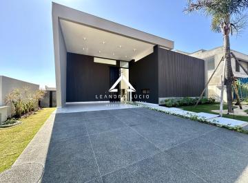 Casa · 330m² · 4 Quartos · 6 Vagas · Casa Em Condomínio Para Venda Em Goiânia, Plateau D'or, 4 Dormitórios, 4 Suítes, 6 Banheiros, 6