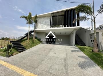 Casa · 241m² · 4 Quartos · 4 Vagas · Casa À Venda Jardins Nápoles Senador Canedo