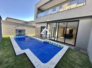 Casa · 232m² · 4 Quartos · 4 Vagas · Casa Em Condomínio Para Venda Em Senador Canedo, Jardins Capri, 4 Dormitórios, 4 Suítes, 5 Banheiros