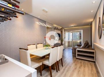516_i92TqeIDi6k1r7292f_51669f0b7f865ed8.jpg · Apartamento Reformado Com 2 Quartos (1 Suíte), Sacada Com Churrasqueira, Face Norte E Vaga Coberta