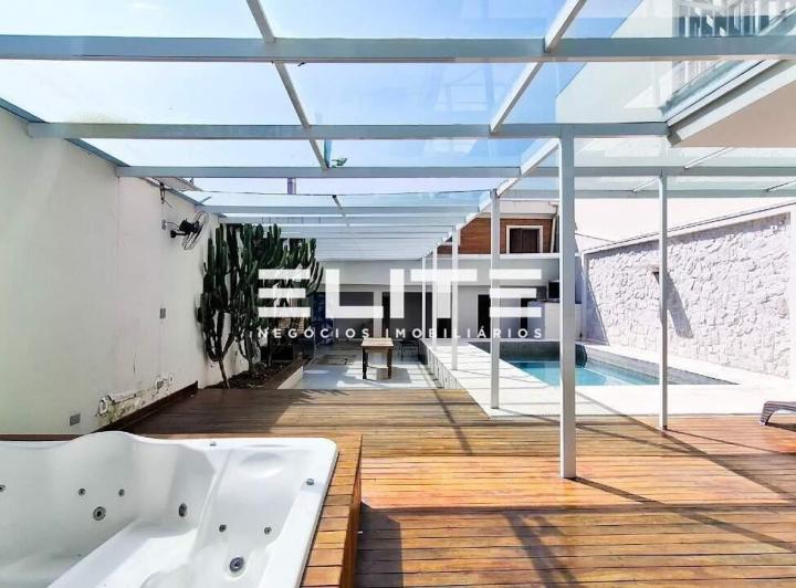 Sobrado À Venda Com 4 Suítes E 4 Vagas de Garagem - 480 m² por R$4.200.000 - Bairro Jardim - San