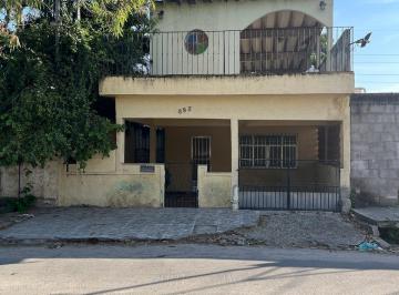 Casa de 3 quartos, São Gonçalo · Casa Térreo E Independente Pronta Para Morar!