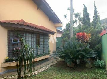 Casa · 146m² · 2 Quartos · 2 Vagas · Casa Em Jardim Independência, São Vicente/sp de 146 m² 2 Quartos À Venda por R$715.000