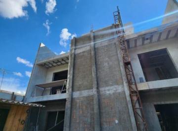 Casa · 120m² · 3 Quartos · 2 Vagas · Sobrado Em Cidade Industrial, Curitiba/pr de 120 m² 3 Quartos À Venda por R$720.000