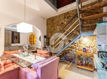 Casa · 400m² · 4 Quartos · 1 Vaga · Casa Em Ponta d'Areia, Niterói/rj de 400 m² 4 Quartos À Venda por R$1.800.000