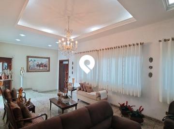 Casa · 403m² · 4 Quartos · 5 Vagas · Casa Em Centro, Mogi Das Cruzes/sp de 403 m² 4 Quartos À Venda por R$1.800.000