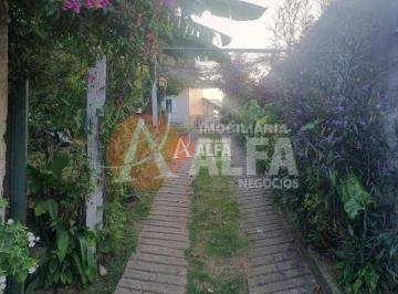 Casa · 640m² · 3 Quartos · Casa Em Outeiro de Passárgada, Cotia/sp de 640 m² 3 Quartos À Venda por R$900.000
