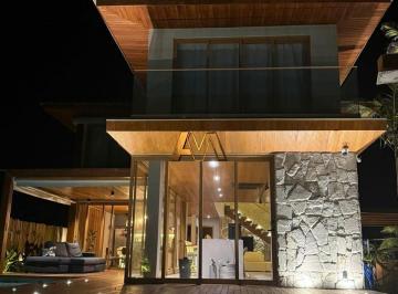 Casa · 456m² · 5 Quartos · 6 Vagas · Casa 5 Suites Com Piscina Em Imbassai